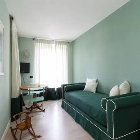 B&B A Ca' Minore Franciacorta Passirano Buitenkant foto